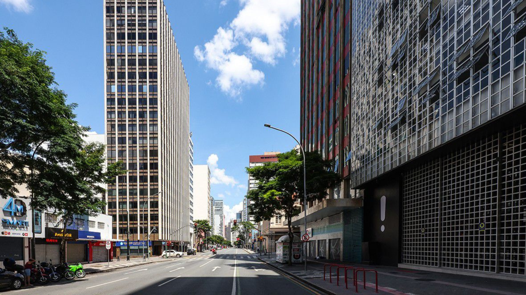 Localização Privilegiada no Centro - Coworking Esquina Curitiba - Rua Marechal Deodoro Centro